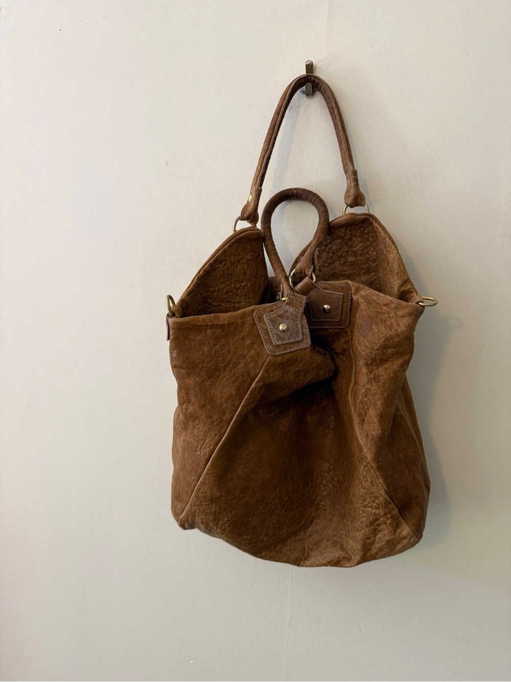 Brown Leather Slouchy Tote Bag - Classic Everyday Carryall - Picture 3 of 8